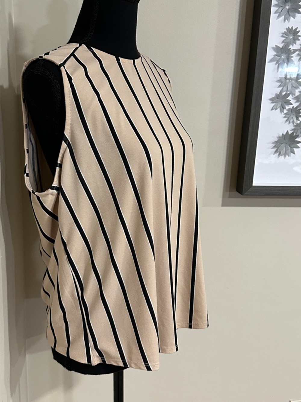 *ADRIANNA PAPELL* Lt. Pink x Black Vertical Stripe Tank Top Size Large - Picture 3 of 7